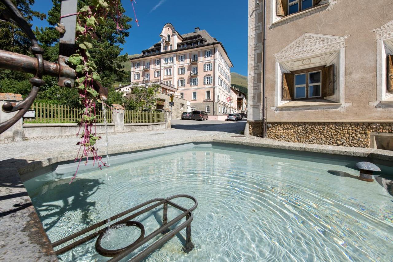 Hotel Engiadina Цуоц Екстериор снимка